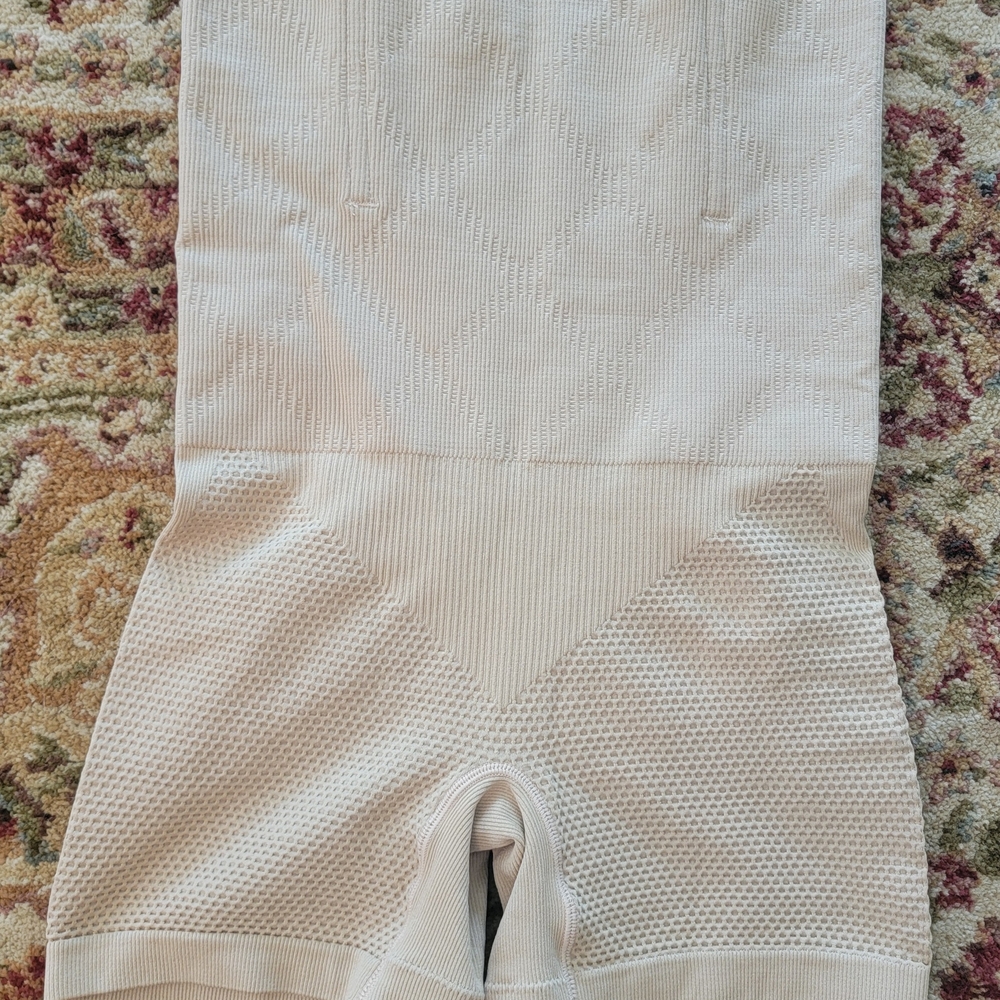 Beige Textured Shapewear